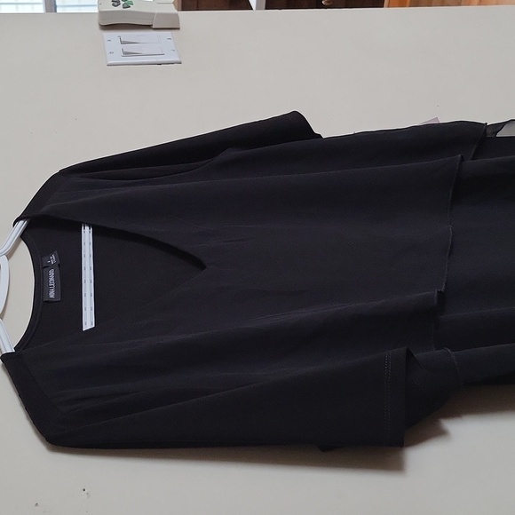 Black Women's Top NINA LEONARD with TAGs hard to find - Picture 9 of 9